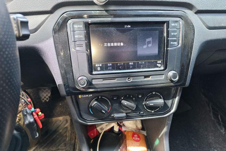 Used Volkswagen Jetta 2017 1.5L Manual Fashion Edition
