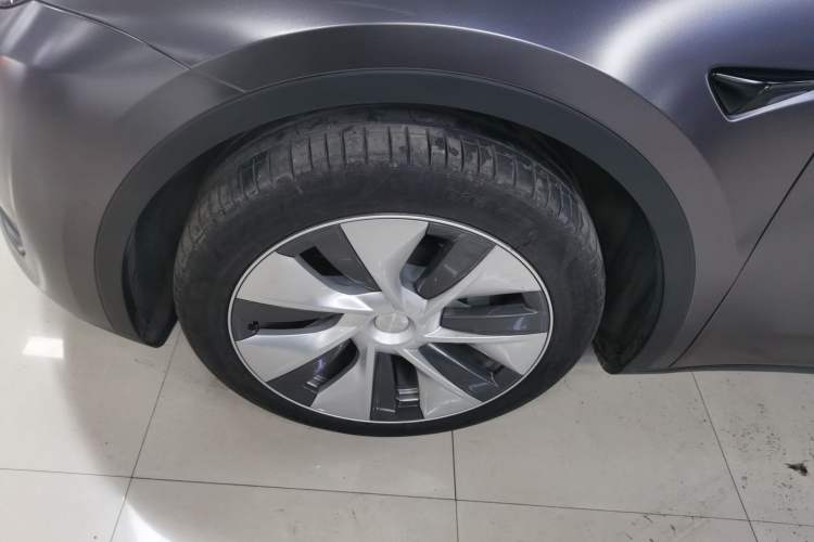Used Tesla Model Y 2022 Rear-Wheel-Drive Version