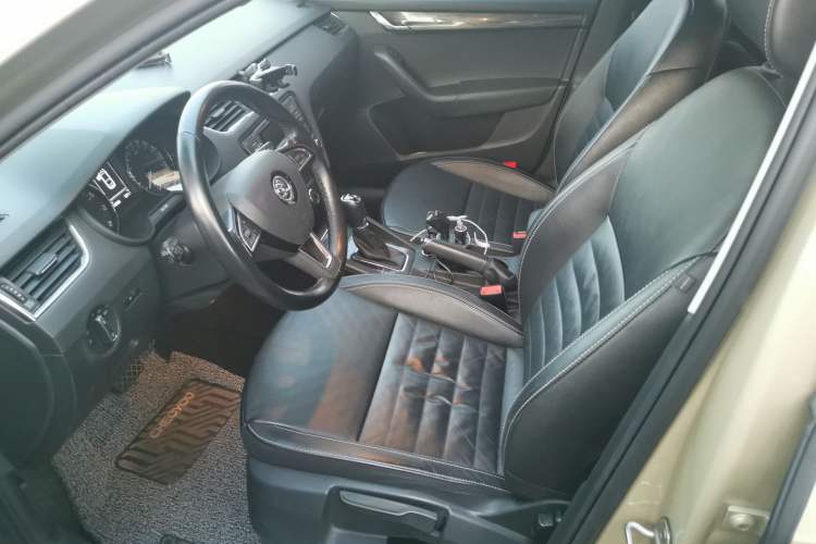 Used Skoda Octavia 2017 1.6L Automatic Smart Drive Edition