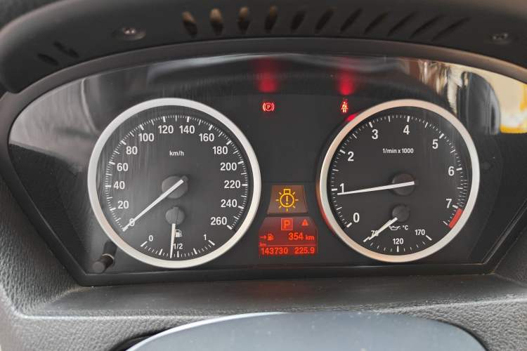 Used BMW X6 2014 xDrive35i Sport model Instrument Cluster
