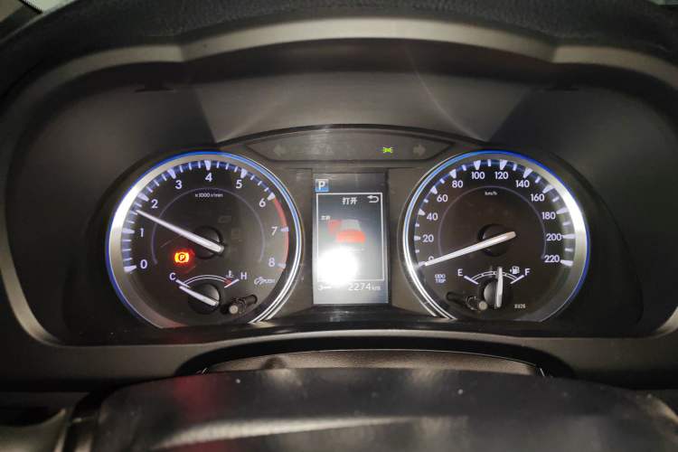 Used Toyota Highlander 2018 2.0T Four-Wheel Drive Knight Edition 7 Seats China VI Standard