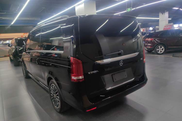 Used Mercedes-Benz V-Class 2018 V 260 L Prestige Extended Version China VI