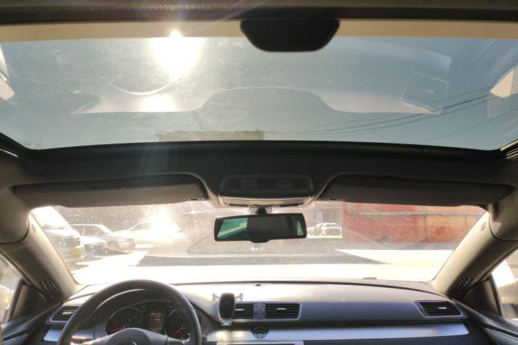 Used Volkswagen FAW-Volkswagen CC 2013 1.8TSI Luxury Model Headliner