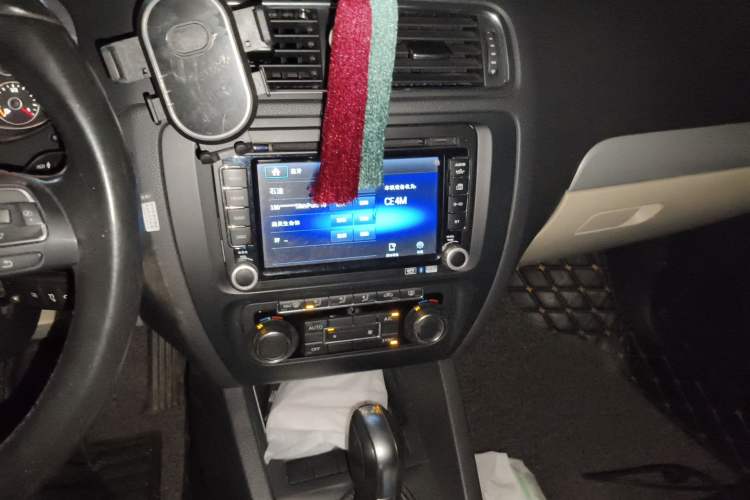 Used Volkswagen Sagitar 2014 1.4TSI Automatic Luxury Model