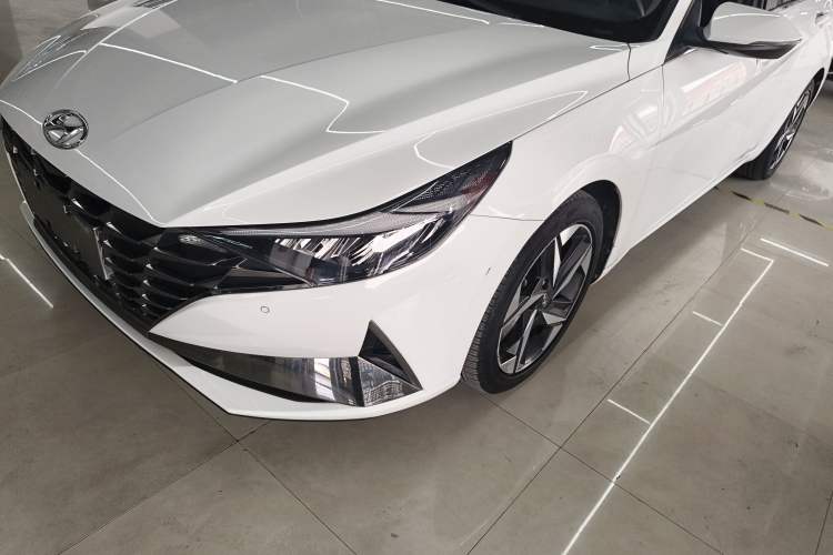 Used Hyundai Elantra 2022 1.5L CVT GLX Elite Edition Left Front Headlight