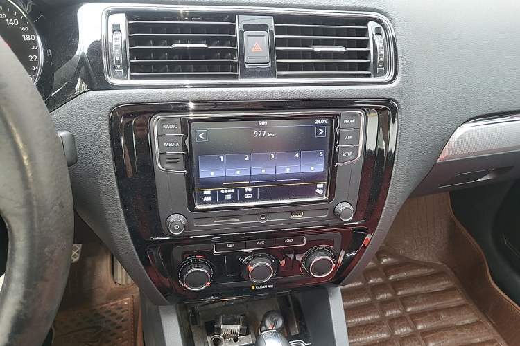 Used Volkswagen Sagitar 2018 1.6L Automatic Comfort Model
