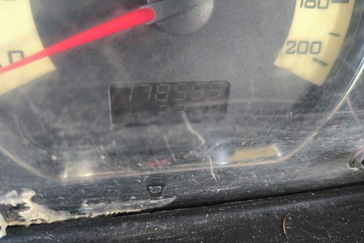 Used Wuling Hongguang 2013 1.5L S Comfort Model
