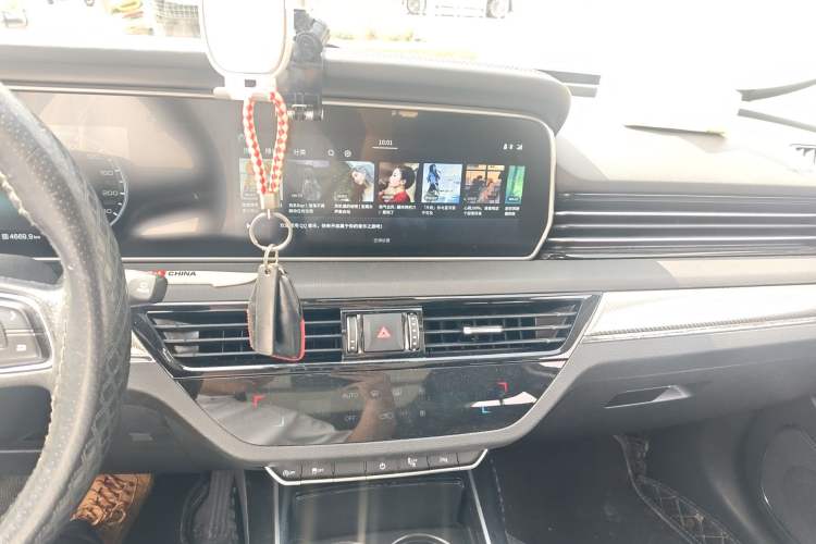 Used Hongqi HS5 2019 2.0T Smart Connect Flagship Edition
