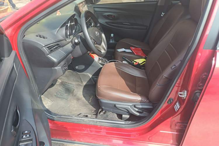 Used Toyota YARiS L Zhi Xuan 2021 X-Trail 1.5L CVT Leading Edition