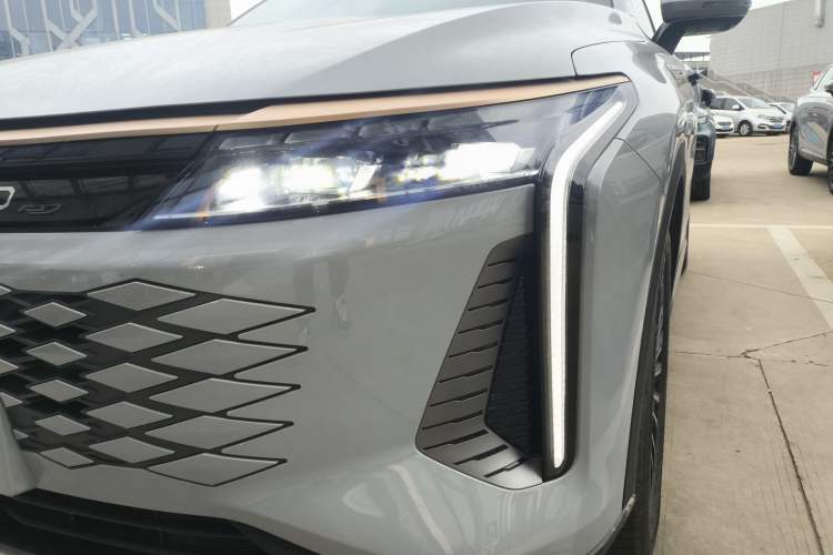 Used EXEED Stellar 2023 400T Two-Wheel Drive Comfort Flyfish Edition