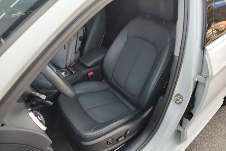 Used Audi A3 2020 Limousine 35 TFSI Fashion Edition China VI Emission Standard