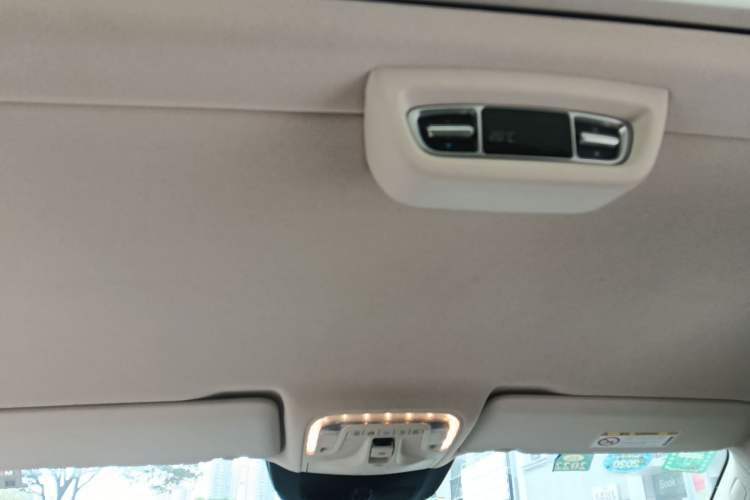 Used Mercedes-Benz V-Class 2017 V 260 Prestige Edition