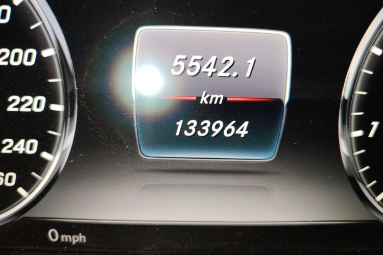 Used Mercedes-Benz S-Class 2014 S 320 L Luxury Model Odometer Close Up