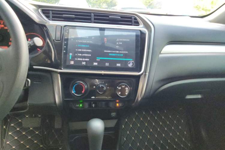 Used Honda Gienia 2017 1.5L CVT Classic Edition