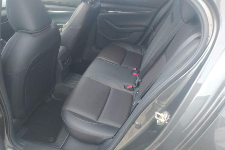 Used Mazda 3 Axela 2020 2.0L Automatic Zhiya Edition
