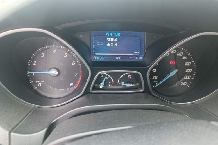 Used Ford Focus 2012 Hatchback 2.0L Automatic Luxury Sport Model
