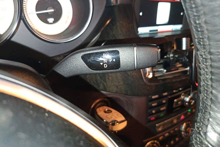 Used Mercedes-Benz CLS 2012 CLS 300 CGI Gear Lever