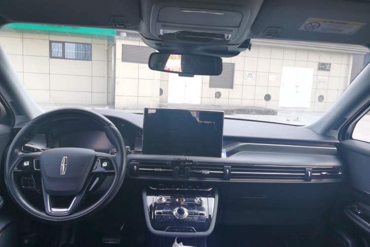 Used Lincoln Corsair 2022 2.0T Two-Wheel Drive Deluxe Edition