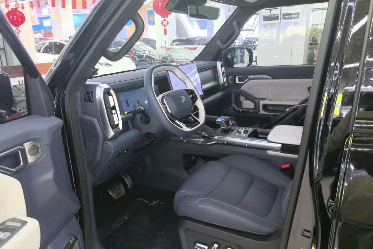 Used JETOUR Shanhai Traveler C-DM 2024 C-DM 208KM Mountain & Wilderness Edition