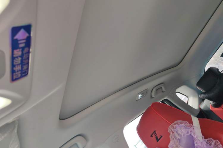 Used CHANGAN OSHAN Z6 2023 Blue Whale 1.5T DCT Smart Edition
