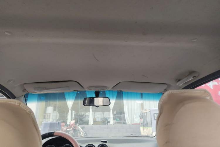 Used Baojun Lechi 2012 Revised Version 1.2L Manual Sporty Edition Dynamic Type
