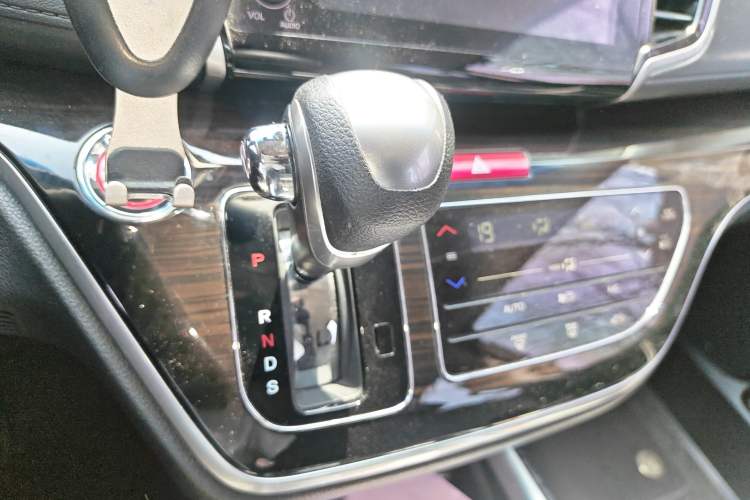 Used Honda Odyssey 2021 2.0L Rui-Changxiang Edition Gear Lever