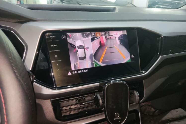 Used Volkswagen T-Cross 2020 280TSI DSG Comfort Edition Audio And AC Panel