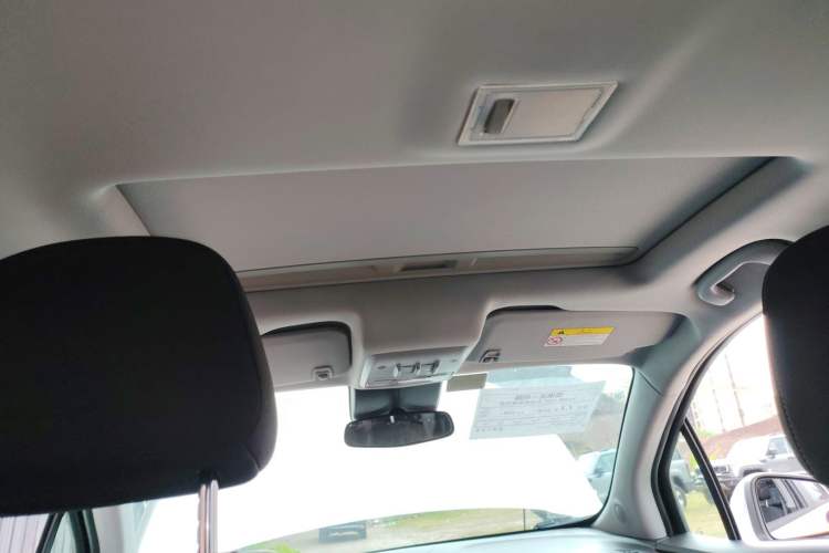 Used Chevrolet Trax 2018 330T Automatic Two-Wheel Drive Elite Model
