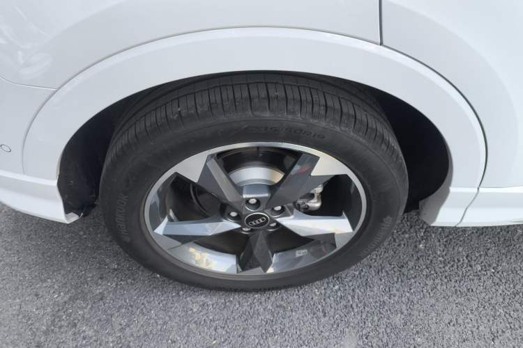 Used Audi Q3 2024 35 TFSI Fashion Dynamic Edition
