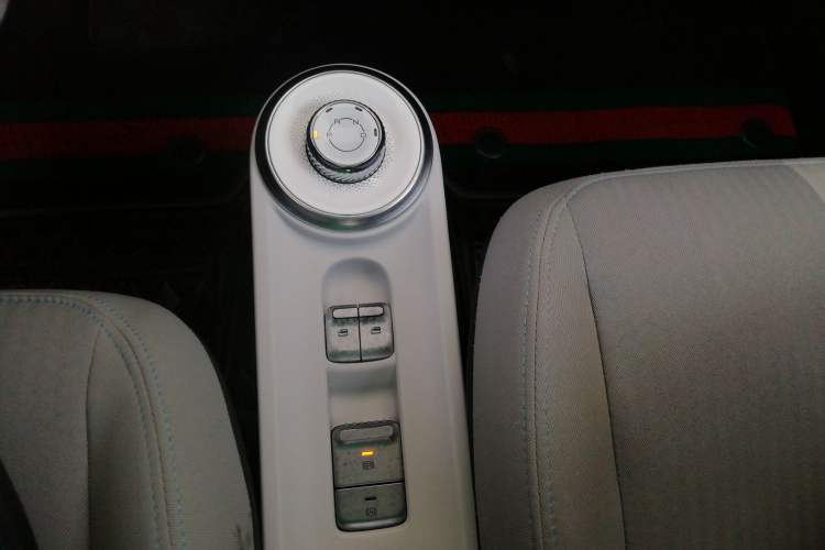 Used Wuling Air ev 2023 - Four Seats - Standard Edition