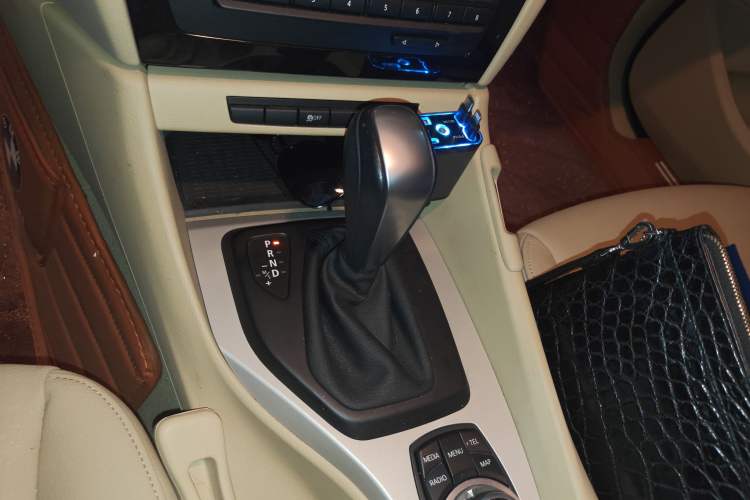 Used BMW X1 2012 sDrive18i Luxury Edition