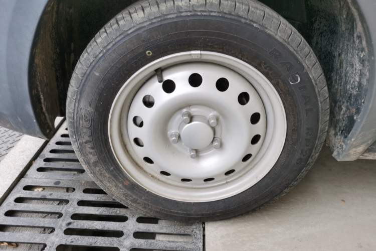 Used Foton Intelligent Blue Elf E7 2023 Pure Electric Van Flat Roof 2 Seats EVE Energy 41.86 kWh
