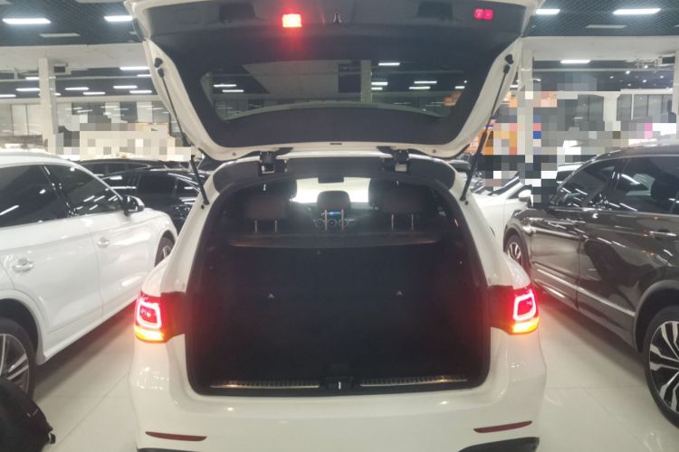 Used Mercedes-Benz GLC 2020 Facelift GLC 300 L 4MATIC Dynamic Edition
