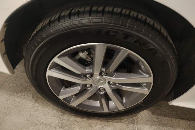 Used Honda Civic 2023 240TURBO CVT Dynamic Edition Right Rear Wheel Hub