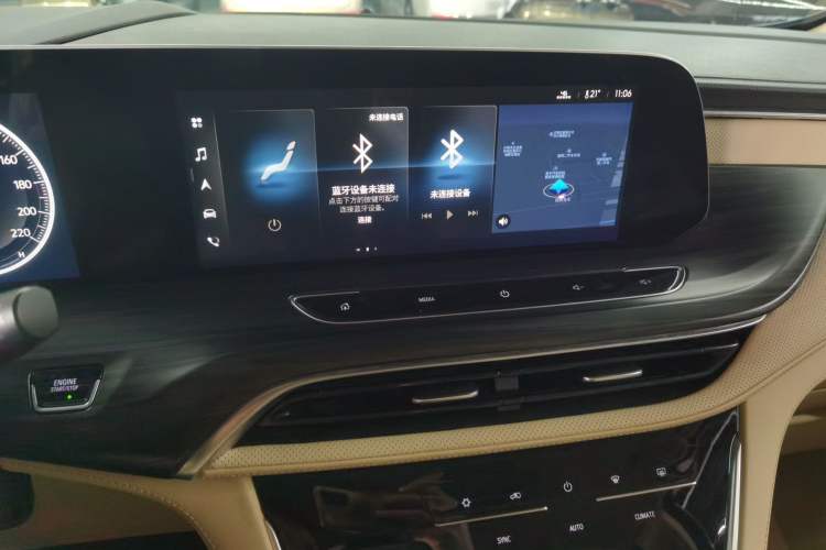 Used Buick GL8 2022 ES Landtrek 653T Luxury Edition