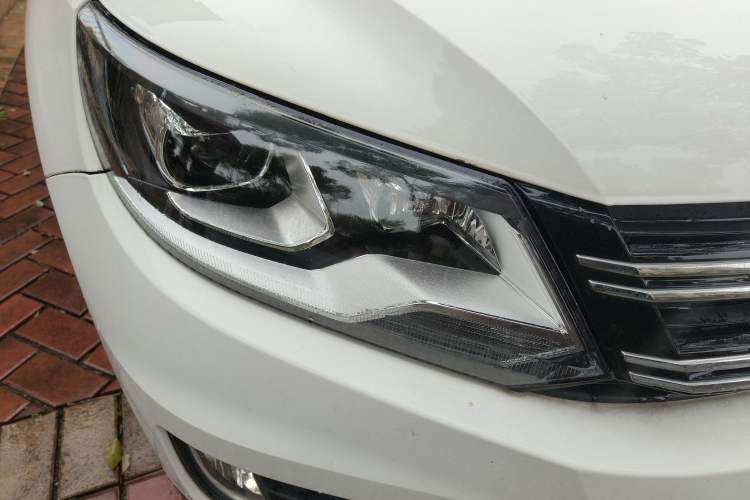 Used Volkswagen Tiguan L 2017 300TSI Automatic Two-Wheel Drive Silk Road Comfort Edition