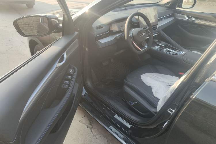 Used Geely Auto Preface 2026 Model Oriental Yao 1.5TD Kunlun Edition