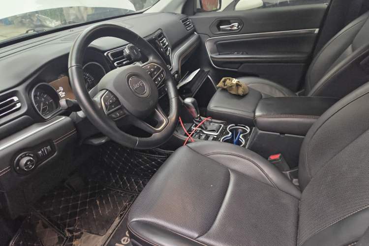 Used Jeep Grand Commander 2018 2.0T Four-Wheel Drive Smart Enjoyment Version China VI