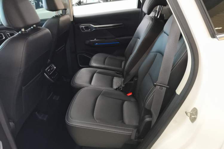 Used Geely Auto Haoyue 2020 1.8TD DCT Flagship 7-Seater
