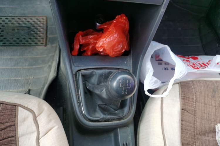 Used Volkswagen Jetta 2015 Zhuihui Edition 1.4L Manual Fashion Model