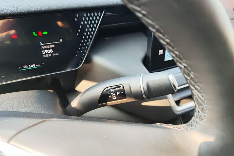 Used Wey Mocha New Energy 2024 Hi4 Four-Wheel Drive Long-Range Version