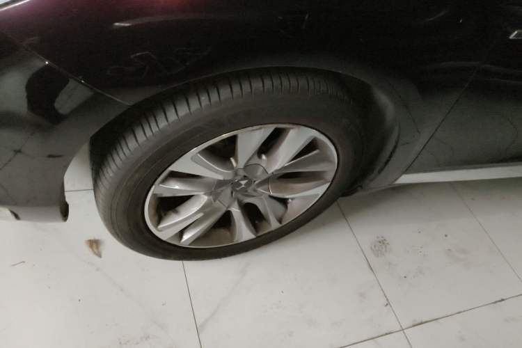 Used DS 5 2014 1.6T Luxury Edition THP160
