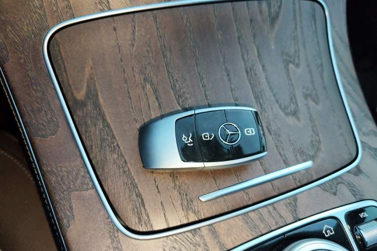 Used Mercedes-Benz E-Class 2017 E 320 L 4MATIC