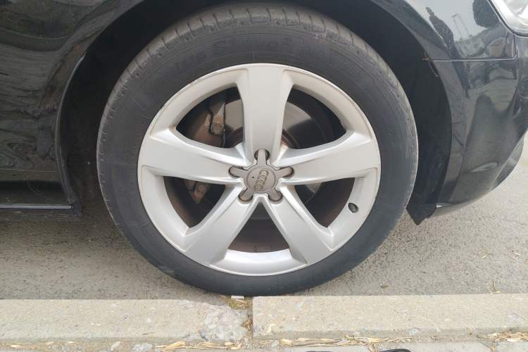 Used Audi A6L 2014 TFSI Comfort Model Right Front Wheel Hub