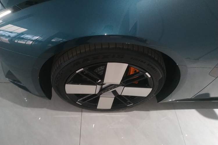 Used XPeng P7 2025 Model—702 Long Range Ultra