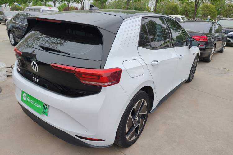 Used Volkswagen ID.3 2023 Upgraded Model Pure Intelligent Enjoyment Version Rear Right 45 Deg