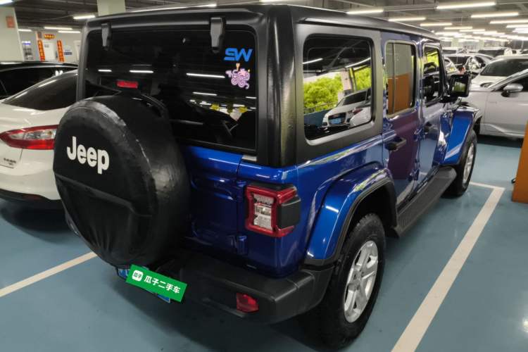 Used Jeep Wrangler 2018 2.0T Sahara Four-Door Edition Rear Right 45 Deg