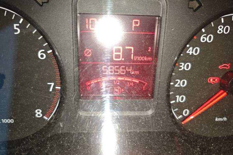 Used Volkswagen Polo 2012 1.6L Cross Polo Automatic Transmission Odometer Close Up