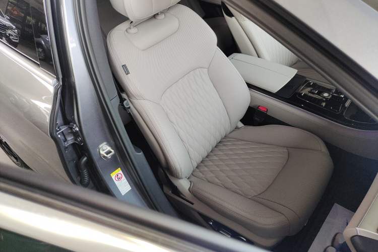 Used BYD Han 2025 EV Intelligent Driving Version 506KM Prestige Model