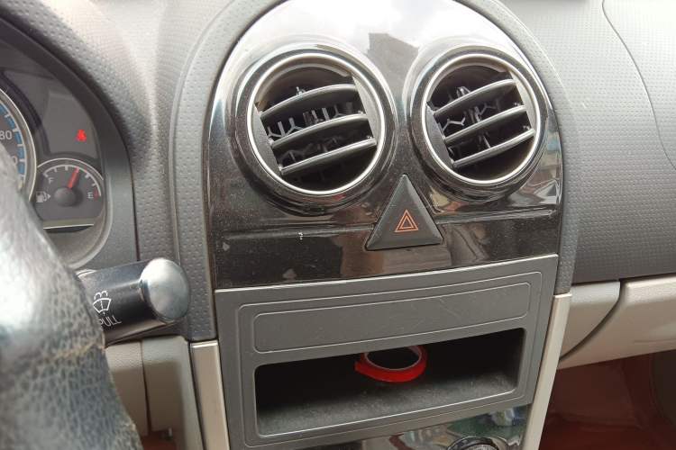 Used Geely Auto Liberty Ship 2013 1.0L Manual Overdrive Model
